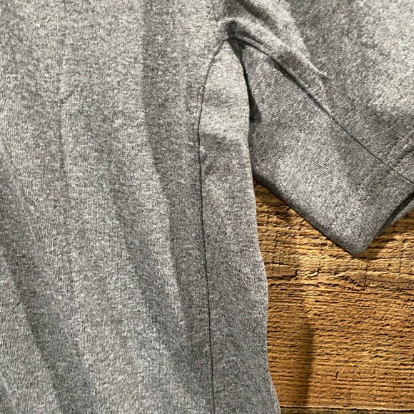 New With Tags Nike Practice Training Basketball Tee Gray Size XL & XXL - Picture 3 of 5